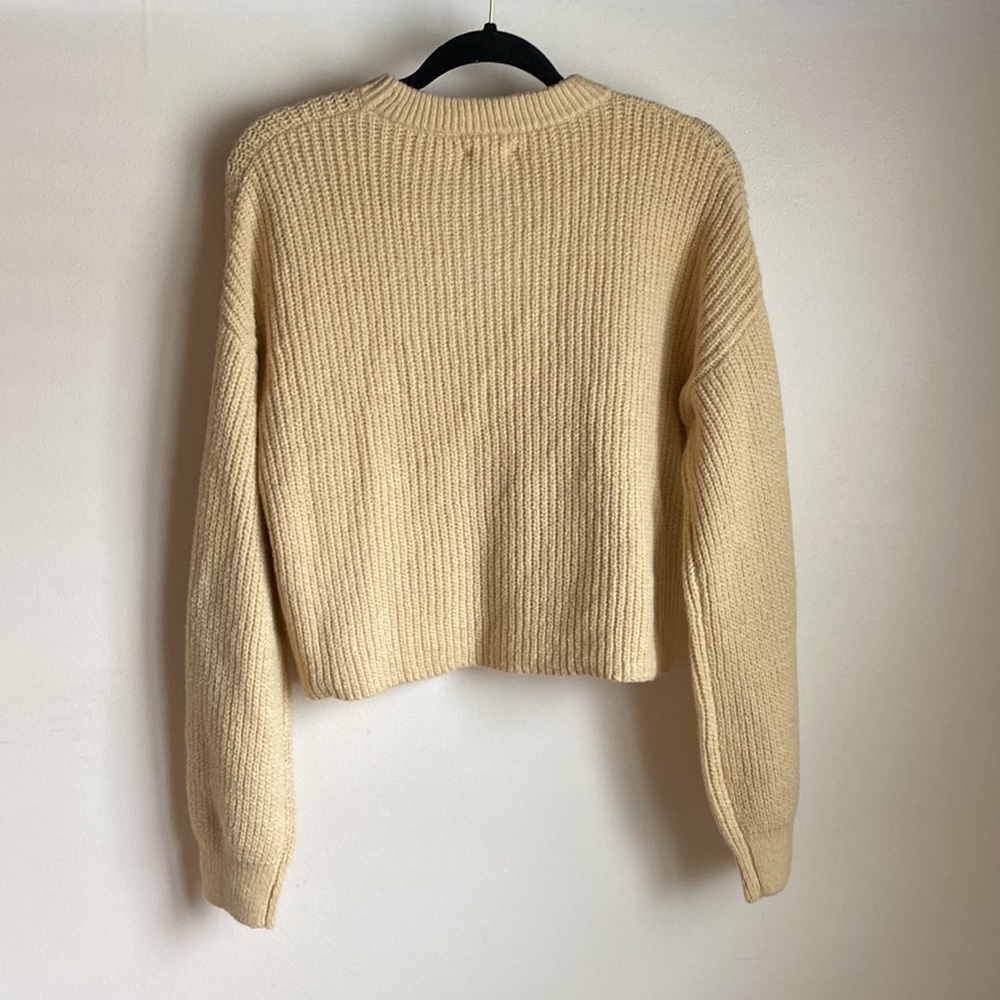 Knit Tan Crewneck Sweater NWT ( size S ) - Picture 2 of 4